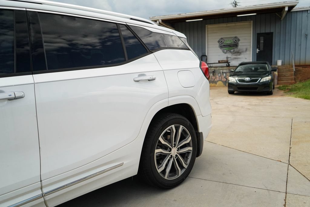 Used 2018 GMC Terrain Denali w/ Advanced Safety Package FWD image 22