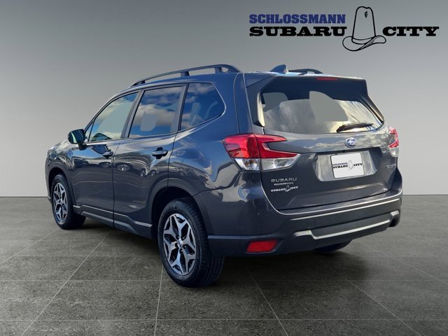 Certified 2022 Subaru Forester Premium image 7