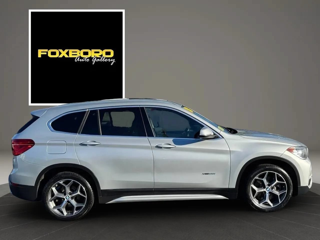 Used 2018 BMW X1 xDrive28i AWD/4WD image 4