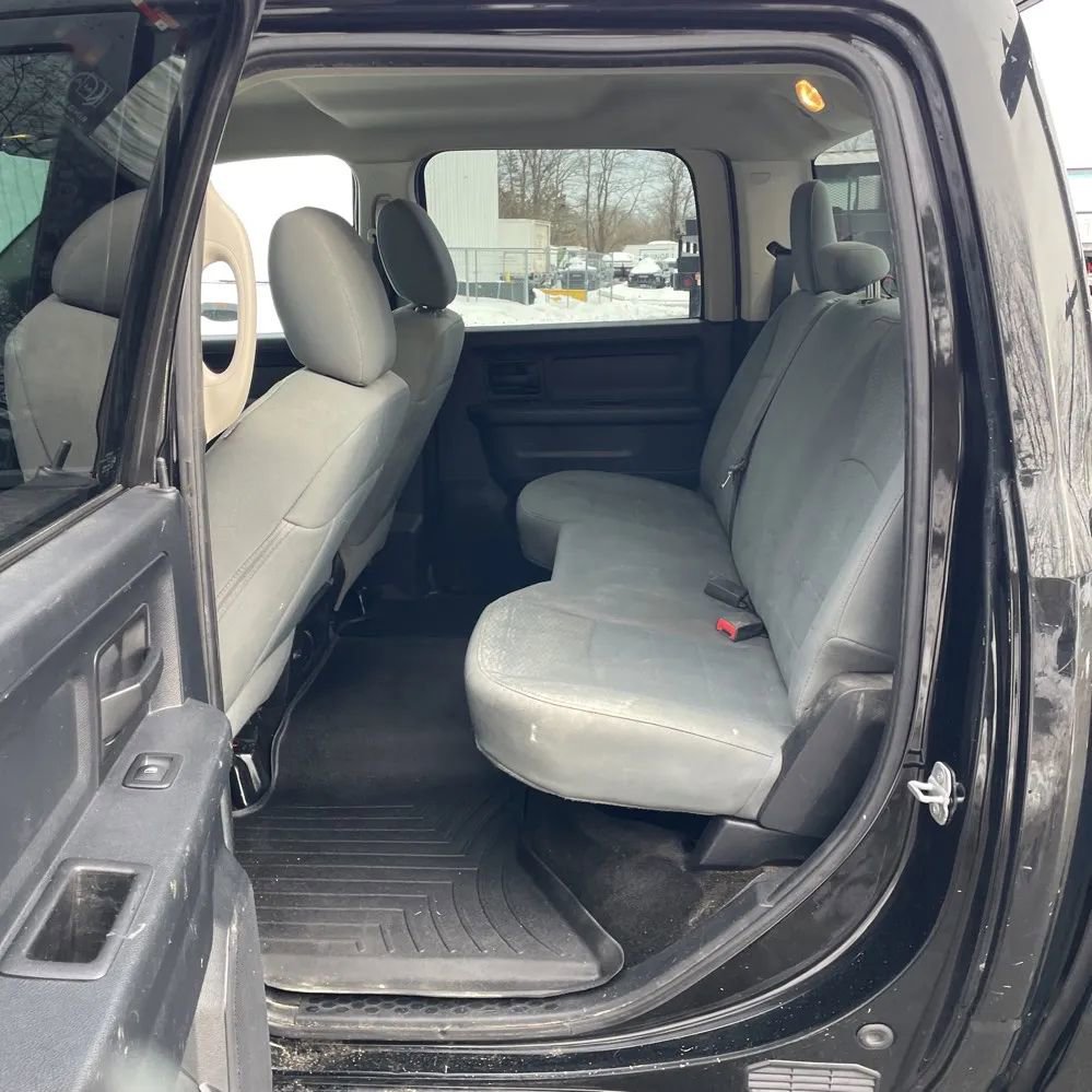 Used 2014 RAM 1500 Express w/ Black Ram 1500 Express Group image 6