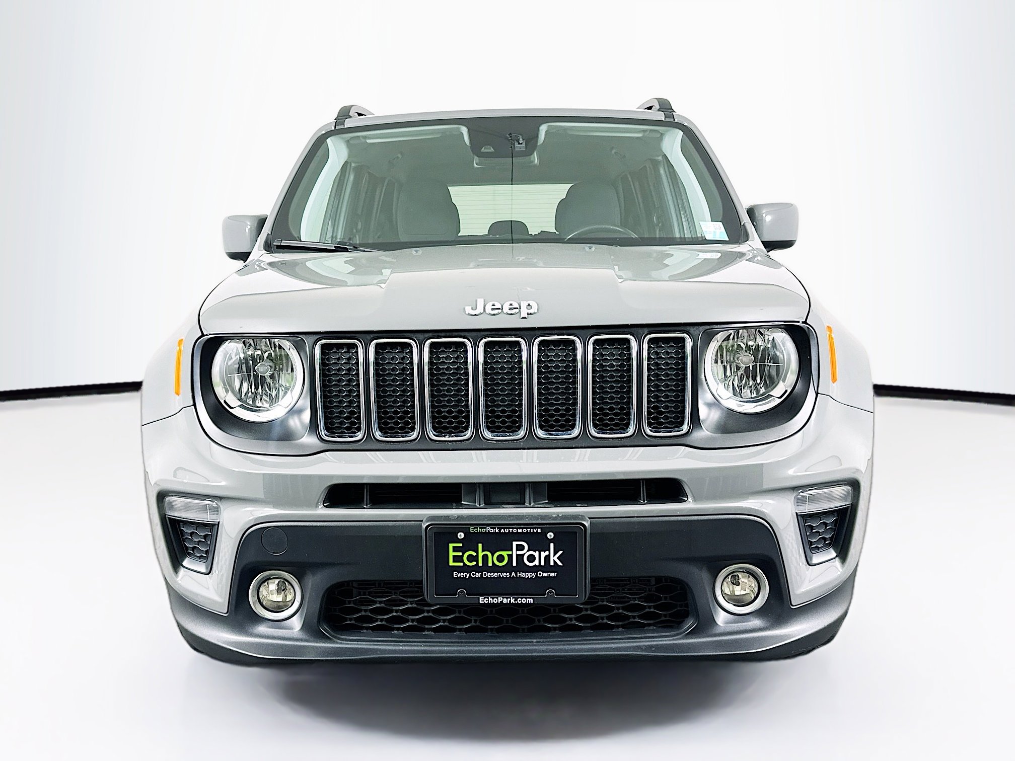 Used 2021 Jeep Renegade Latitude w/ Convenience Group image 2
