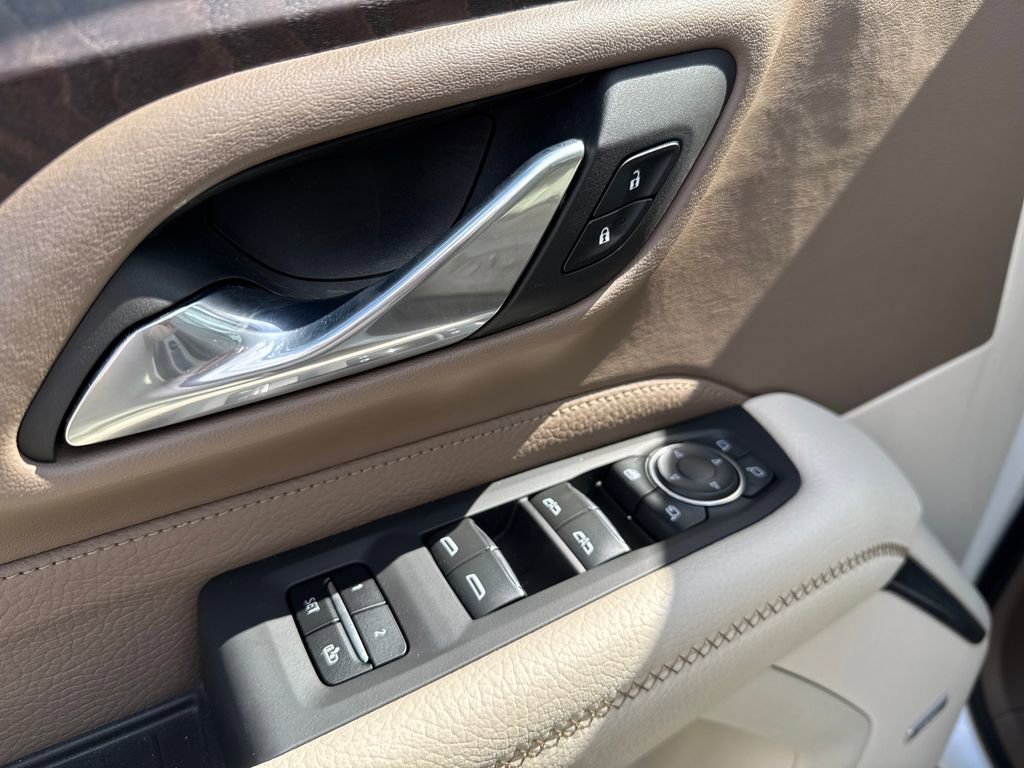 Certified 2023 GMC Yukon XL Denali AWD/4WD image 17