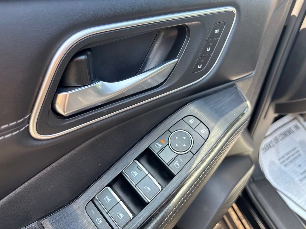 Certified 2023 Nissan Rogue Platinum w/ Platinum Premium Package AWD/4WD image 19