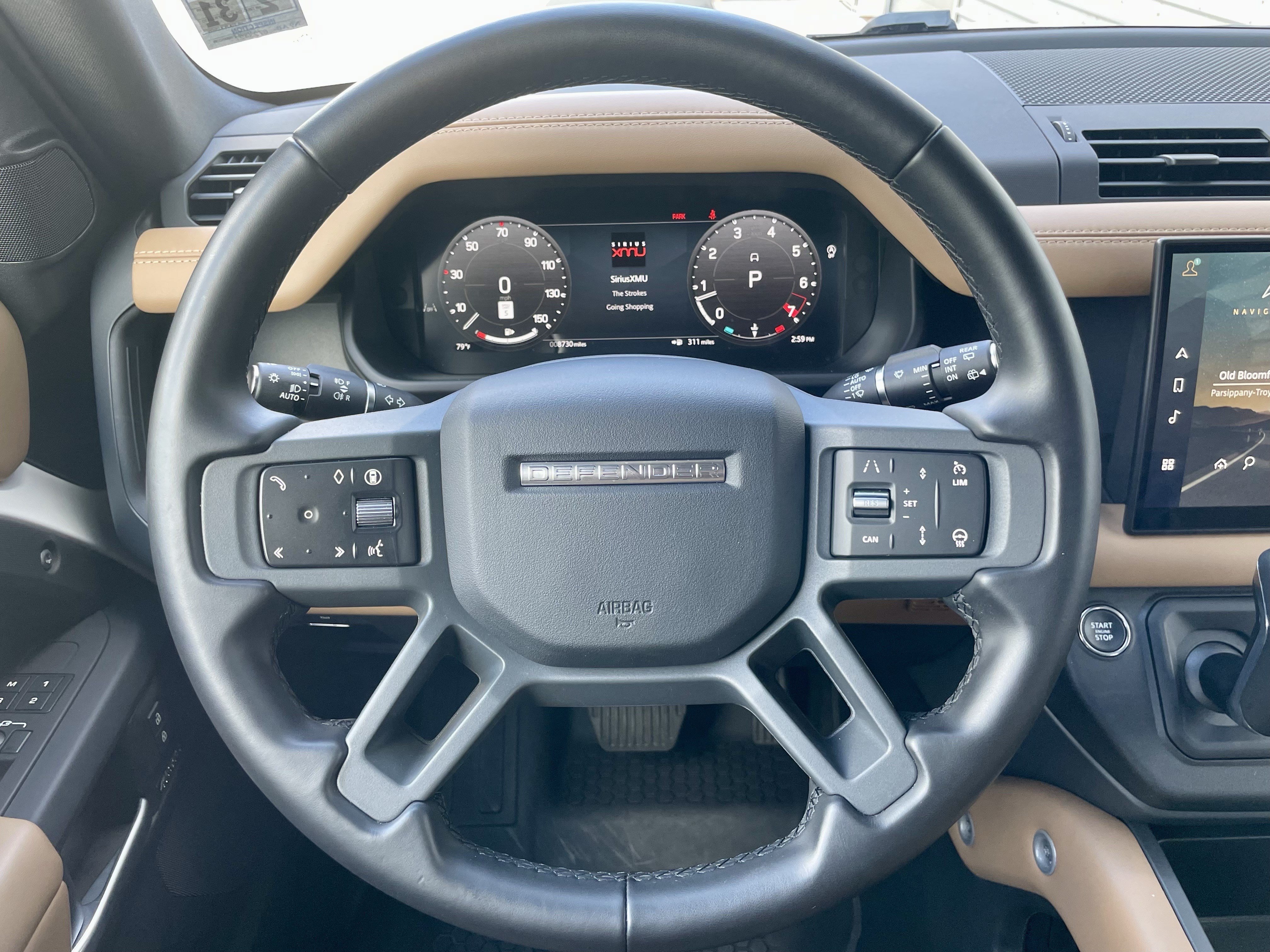 Certified 2025 Land Rover Defender 110 X-Dynamic SE AWD/4WD image 21