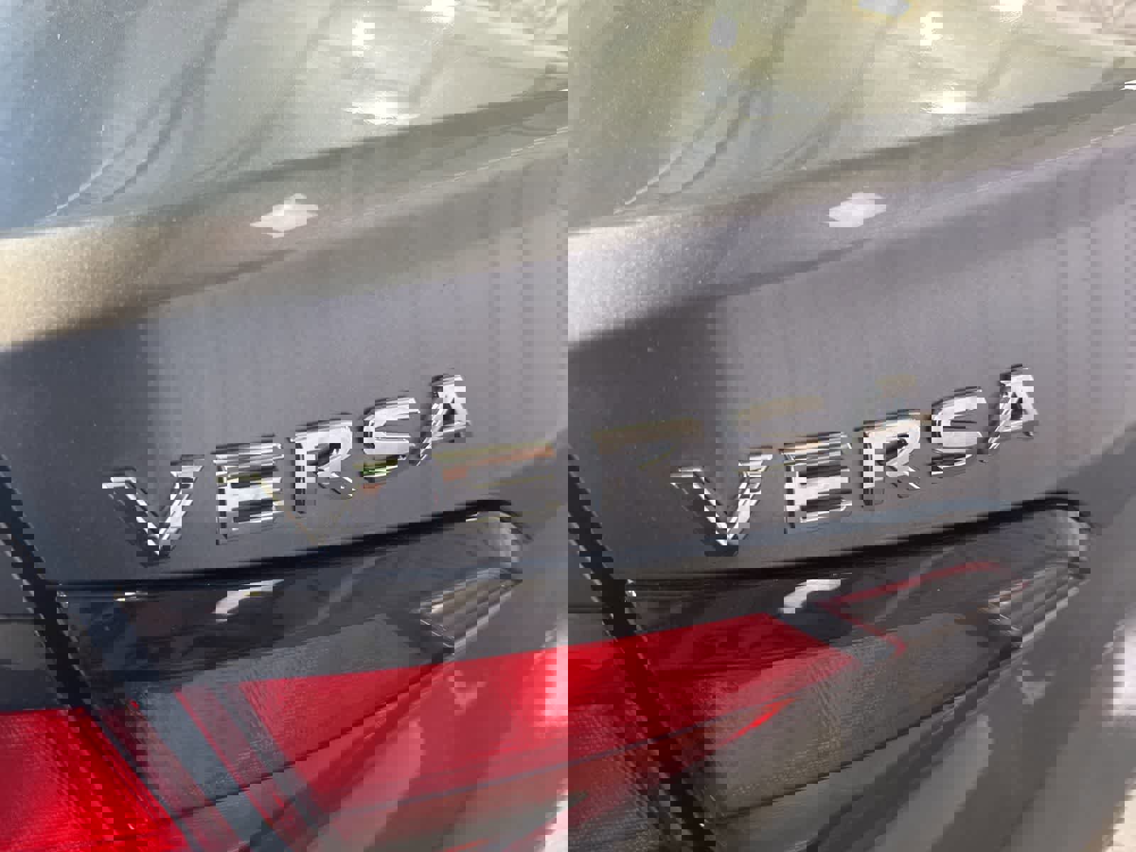 Used 2024 Nissan Versa S w/ S Plus Package image 13