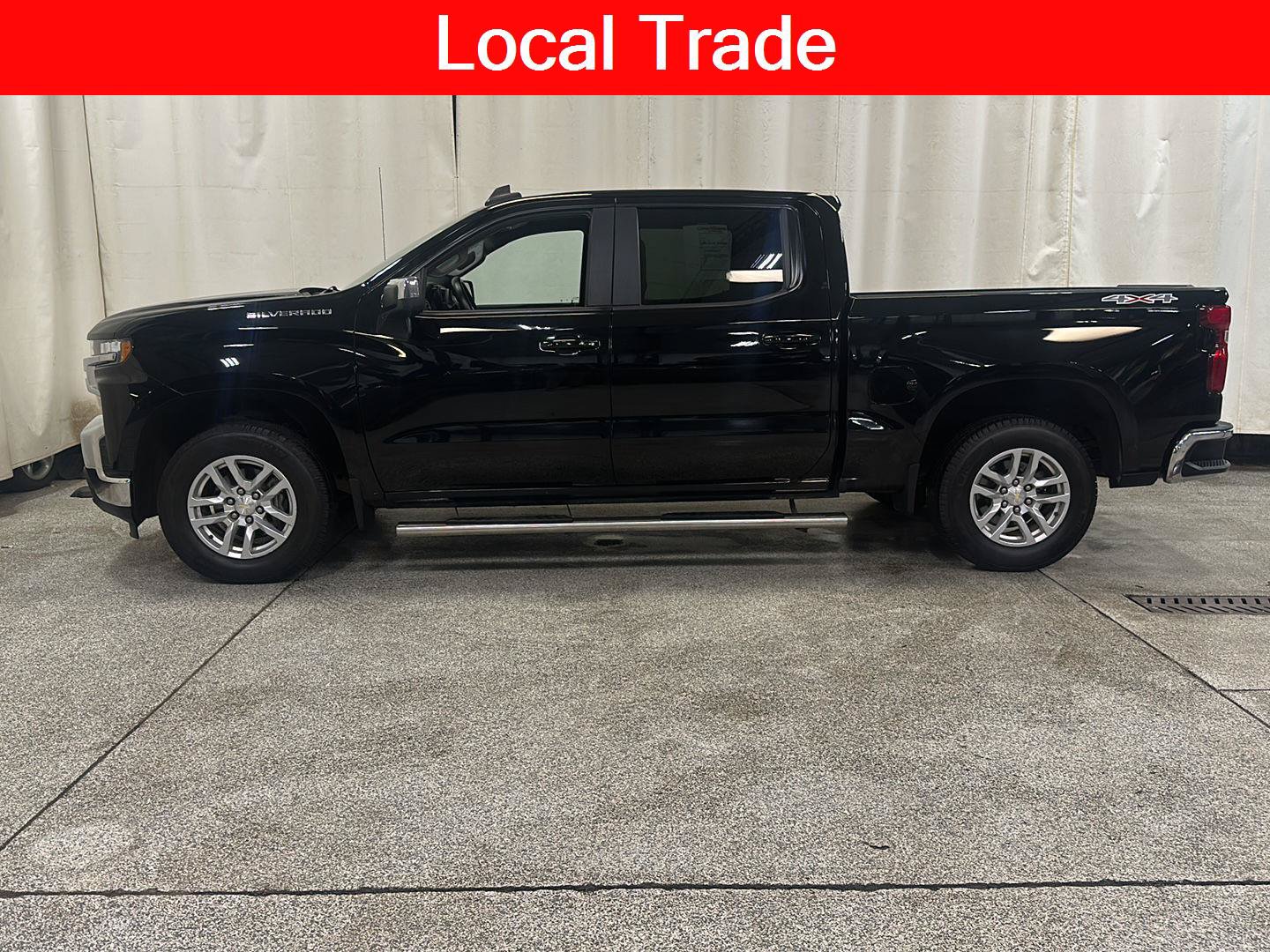 Used 2020 Chevrolet Silverado 1500 LT w/ All-Star Edition AWD/4WD image 2