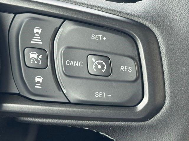 New 2026 Jeep Wrangler Unlimited Rubicon w/ Safety Group AWD/4WD image 17