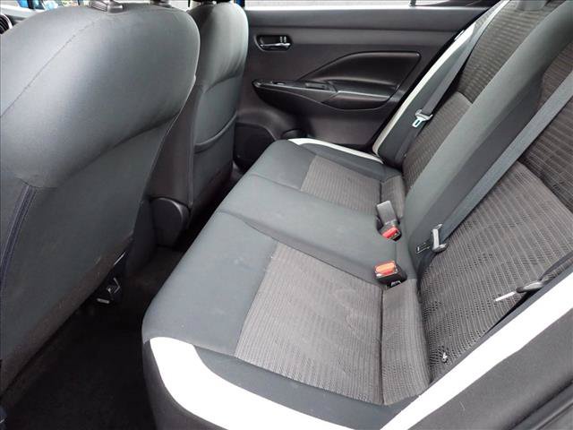 Used 2020 Nissan Versa SV FWD image 8