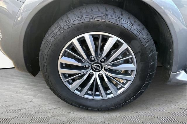 Used 2022 Nissan Armada SL image 23