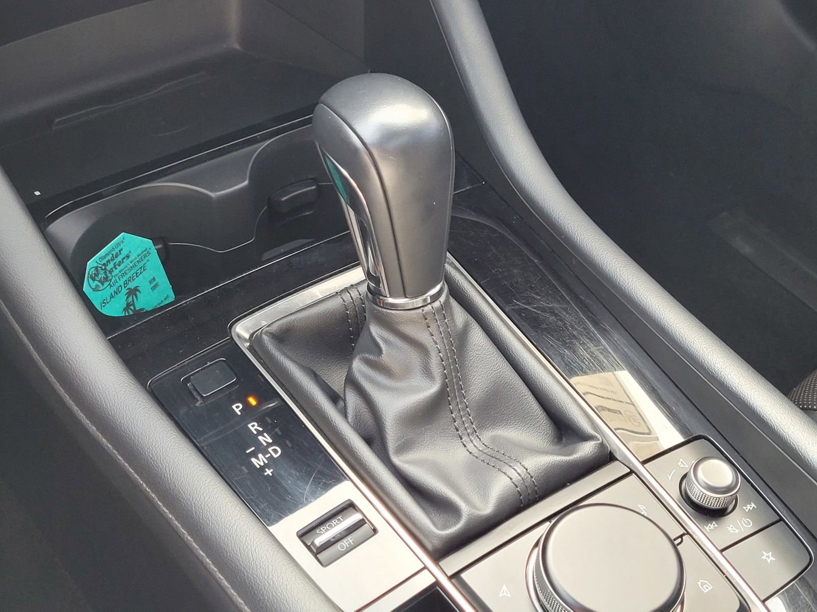 Used 2024 MAZDA MAZDA3 Hatchback w/Premium Plus Pkg image 26