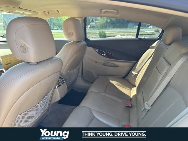 Used 2013 Buick LaCrosse Premium FWD image 19