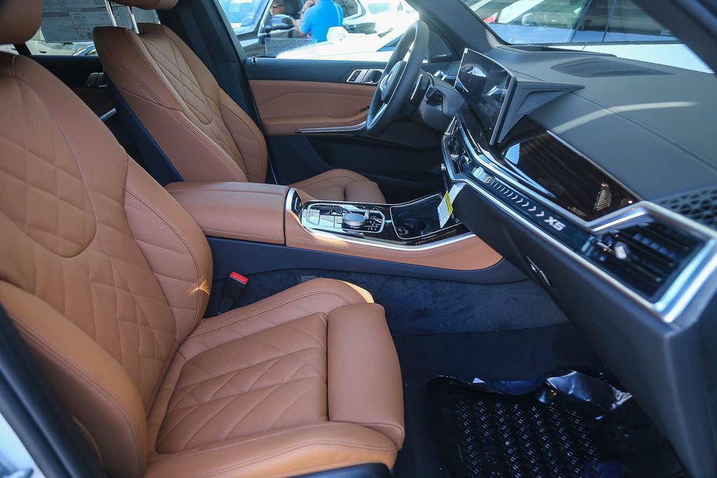 New 2026 BMW X5 sDrive40i w/ M Sport Package RWD image 12