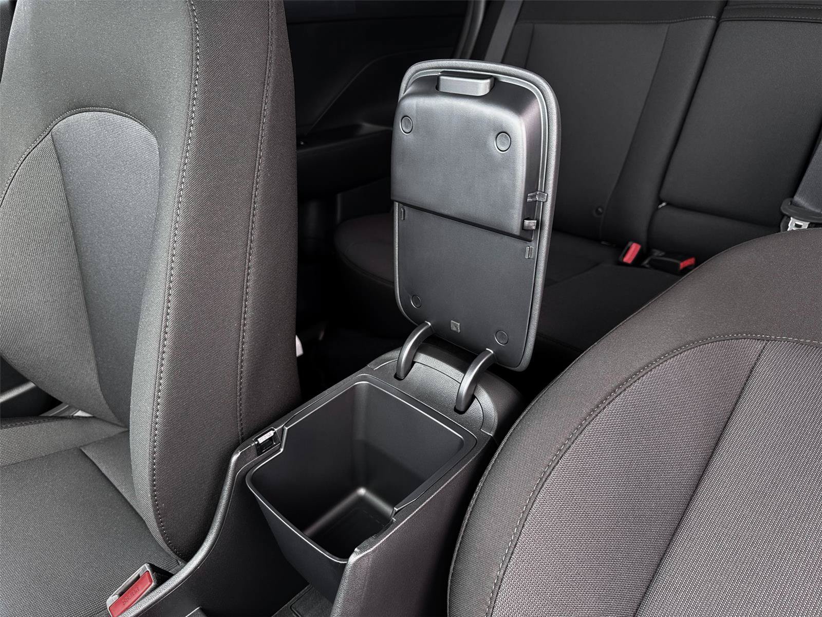 New 2026 Hyundai Kona SEL Sport AWD/4WD image 19