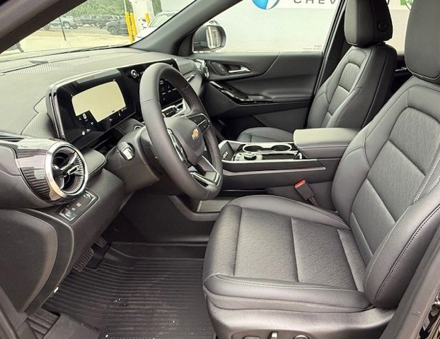 New 2026 Chevrolet Equinox LT w/ Convenience Package II image 14