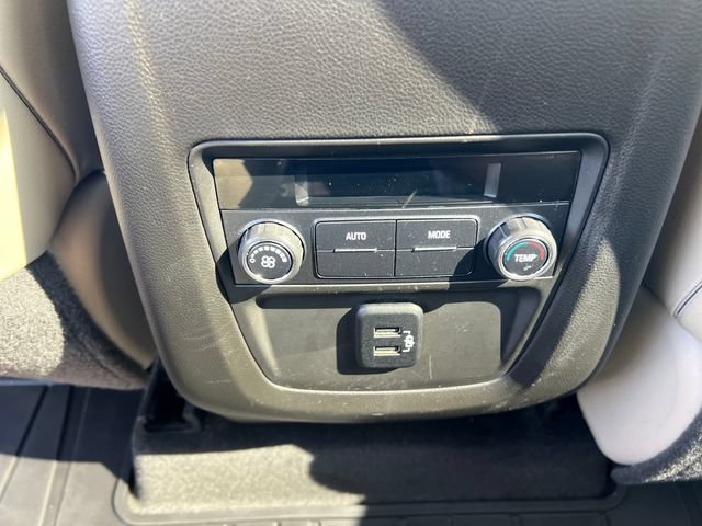 Used 2018 Buick Enclave Essence FWD image 24