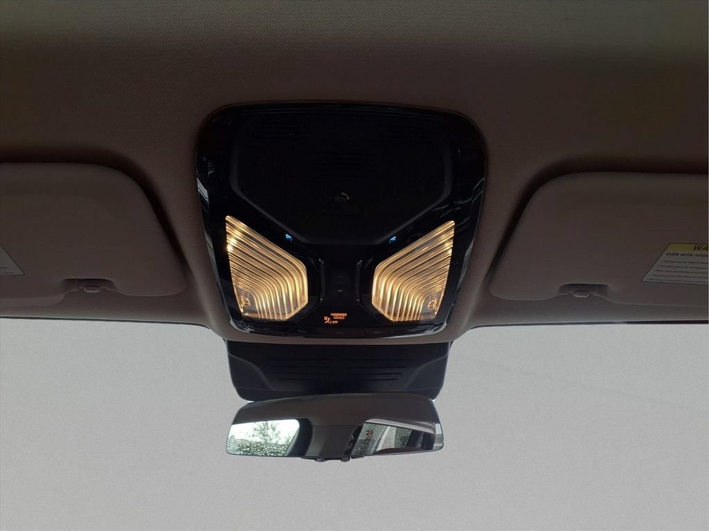 Used 2026 BMW X7 xDrive40i AWD/4WD image 27