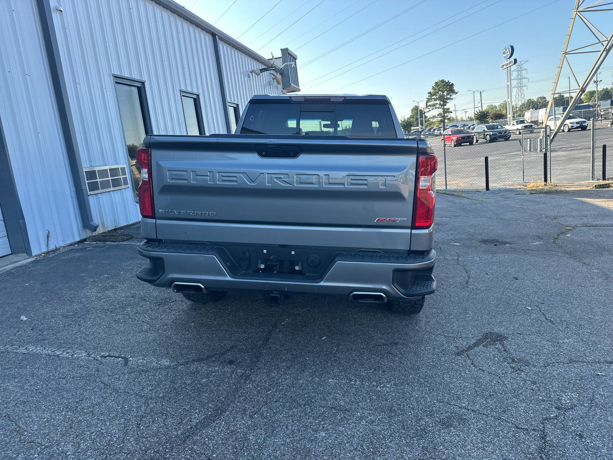 Used 2020 Chevrolet Silverado 1500 RST w/ Texas Edition AWD/4WD image 6