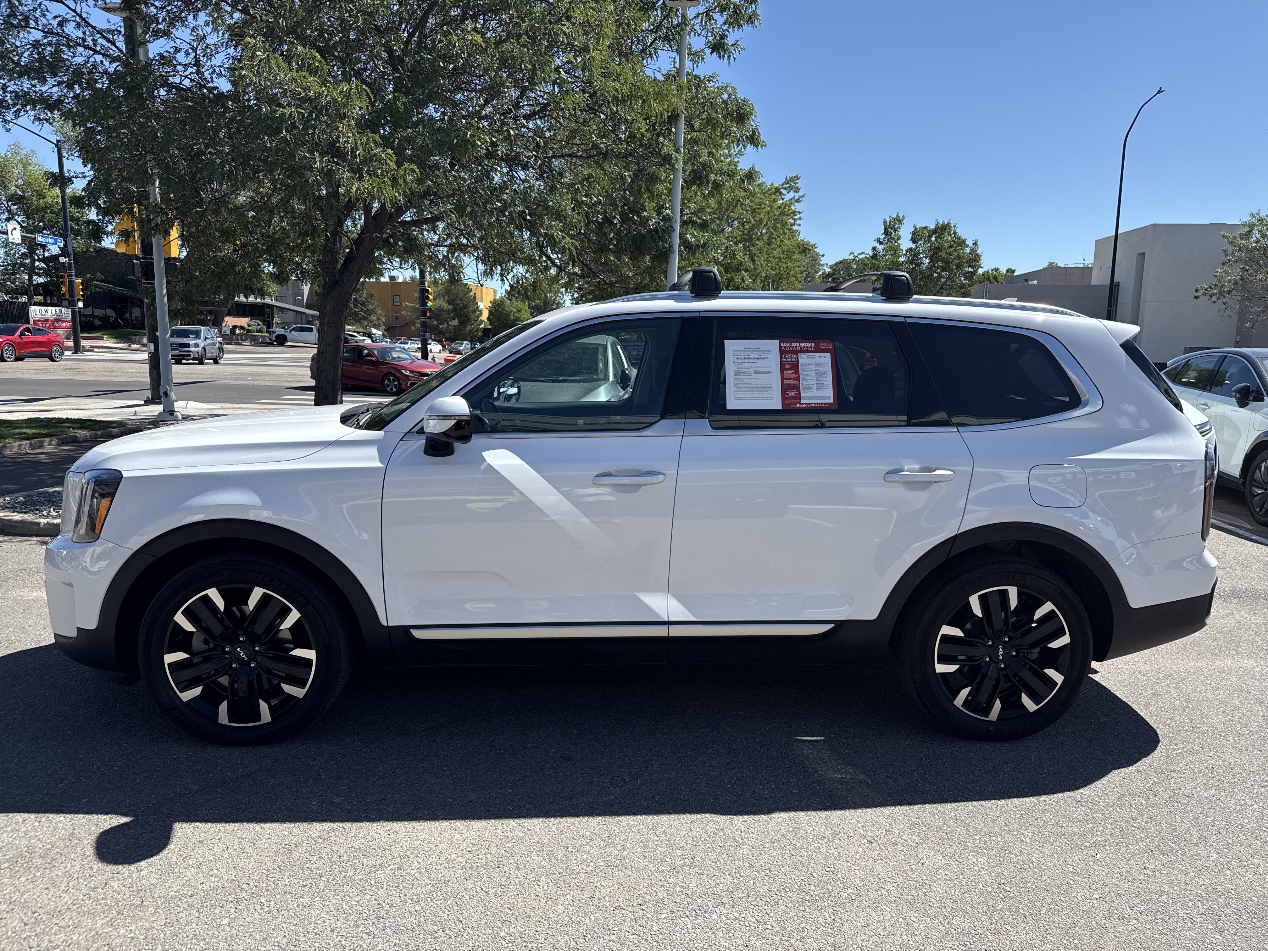 Used 2024 Kia Telluride SX AWD/4WD image 4