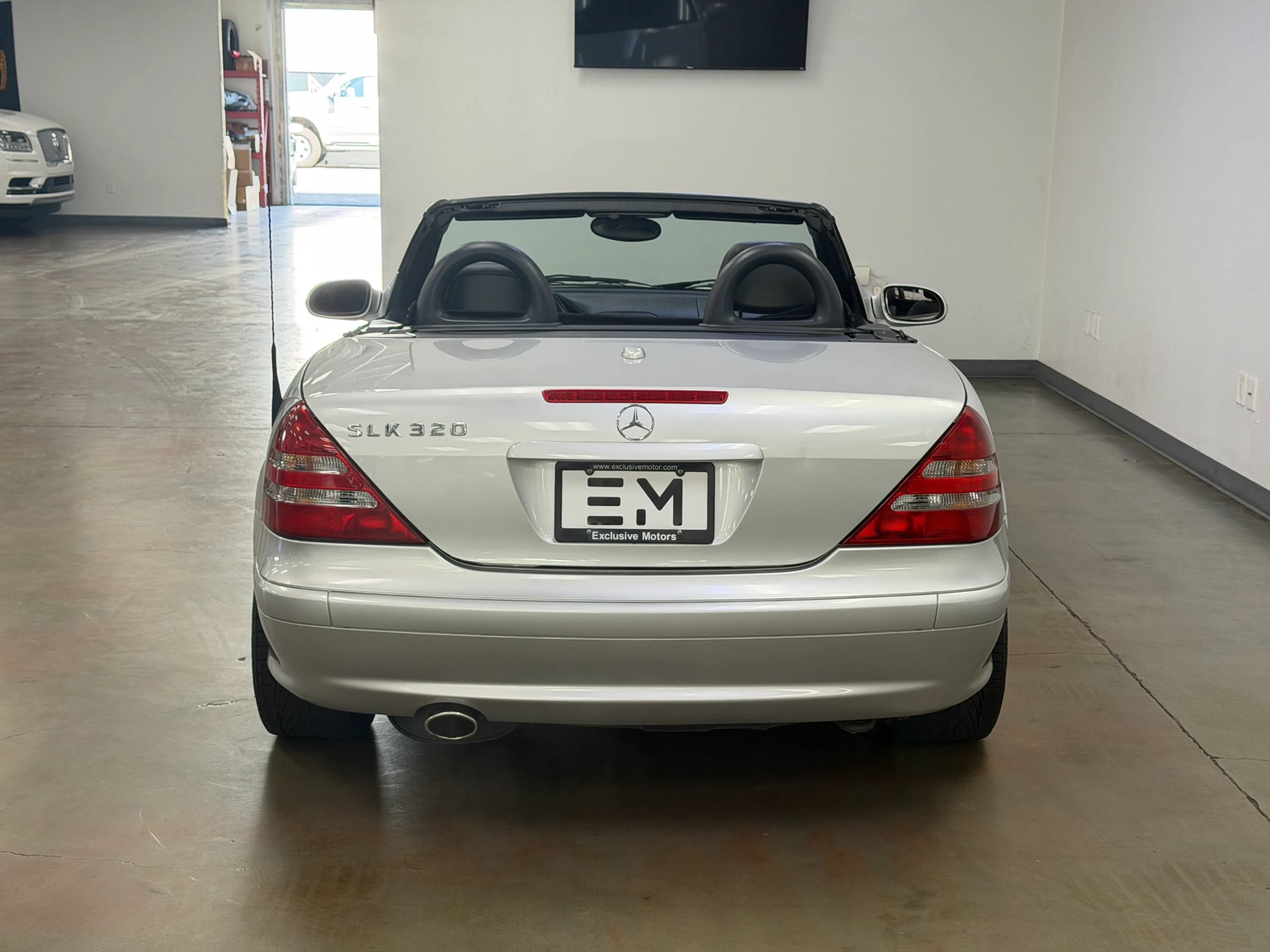 Used 2001 Mercedes-Benz SLK 320 image 10