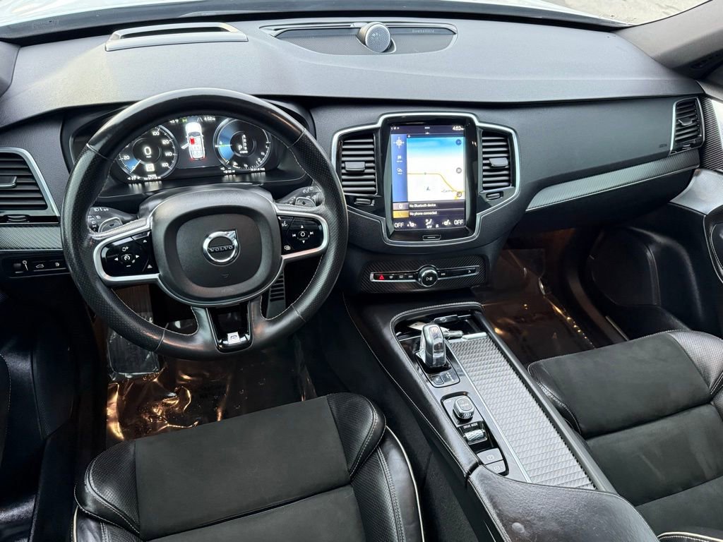 Used 2017 Volvo XC90 T8 R-Design w/ Vision Package image 29