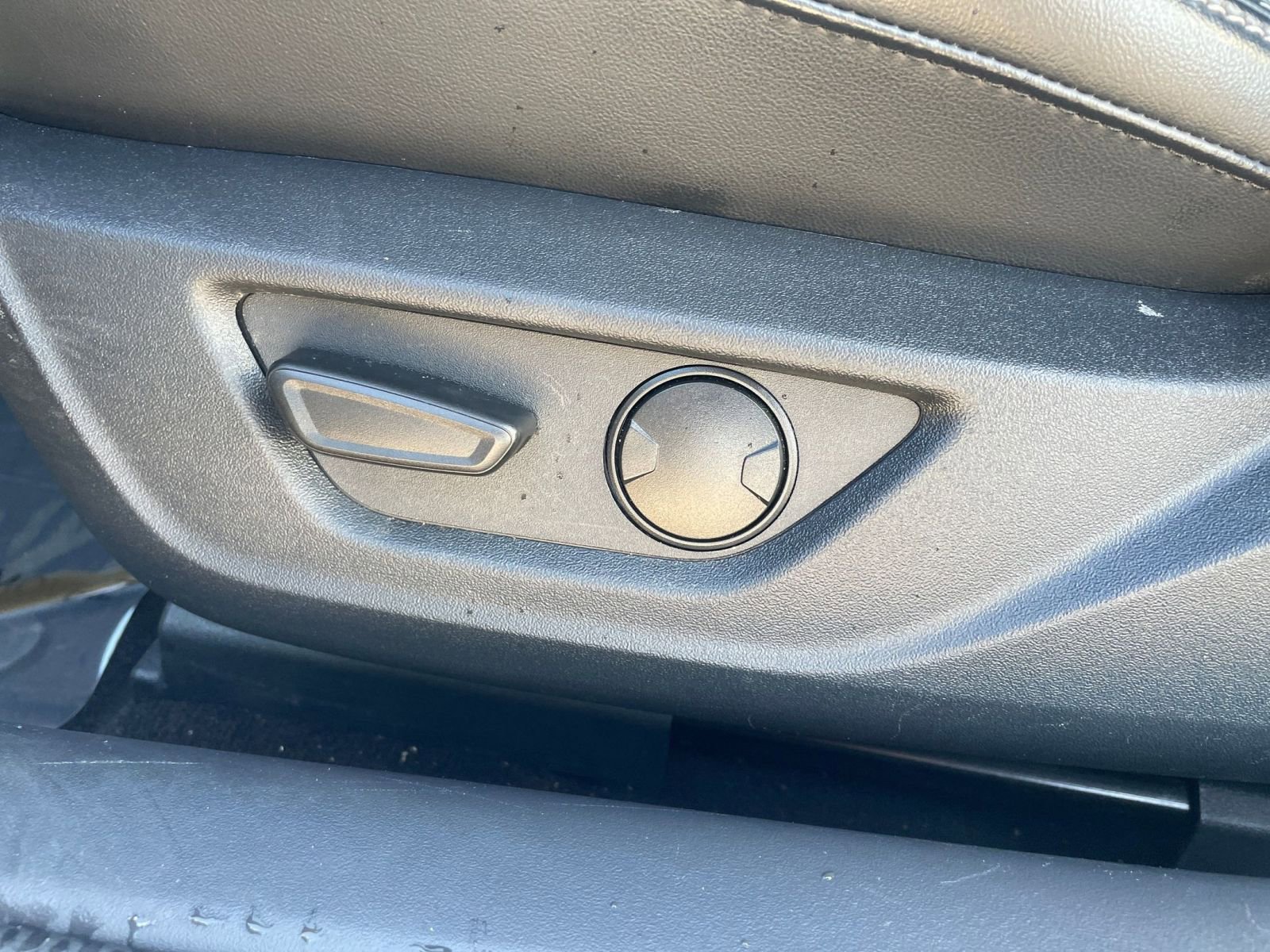 Used 2024 Ford Mustang Premium image 23