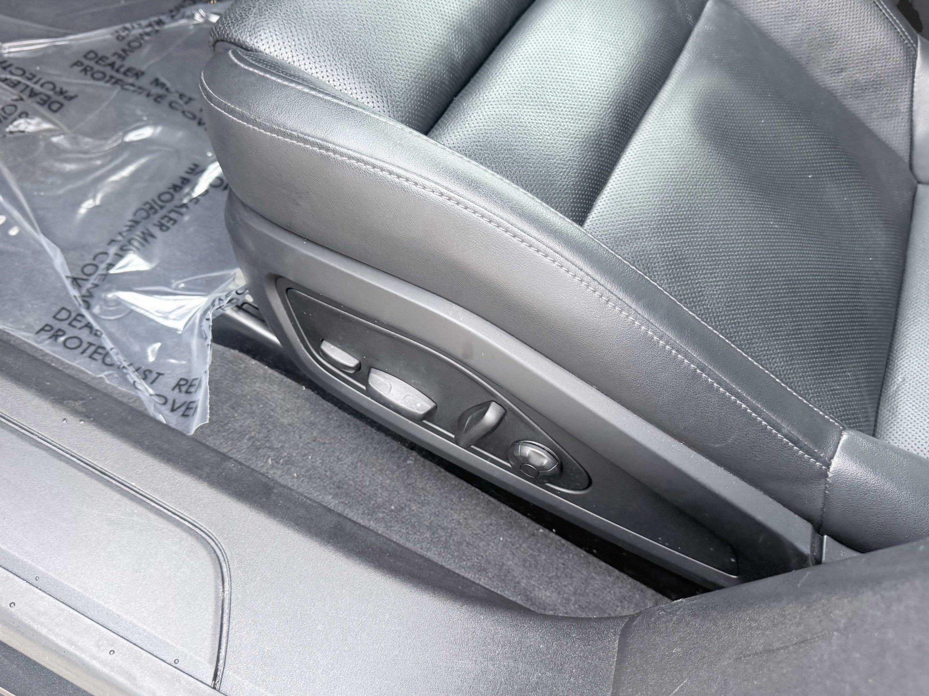 Used 2023 Porsche Taycan image 73