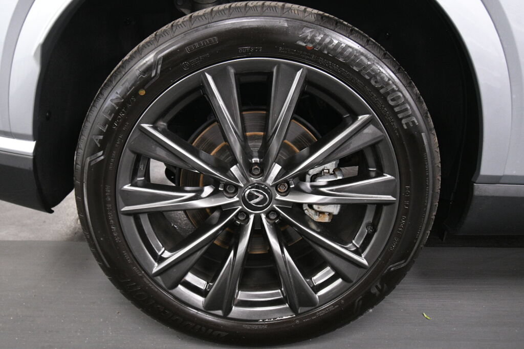 Used 2024 Lexus RX 350 F Sport w/ Convenience Package AWD/4WD image 34