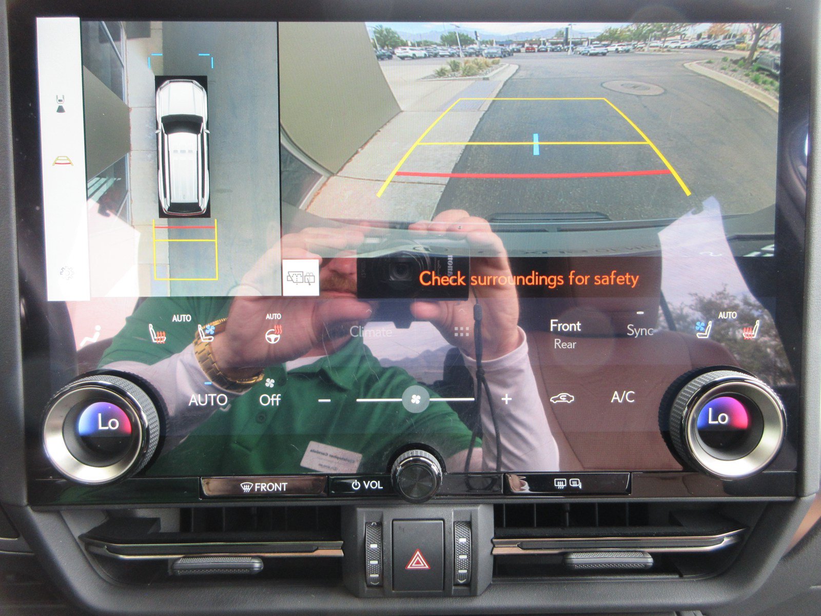 Used 2024 Lexus GX 550 w/ Accessory Package (31) AWD/4WD image 47