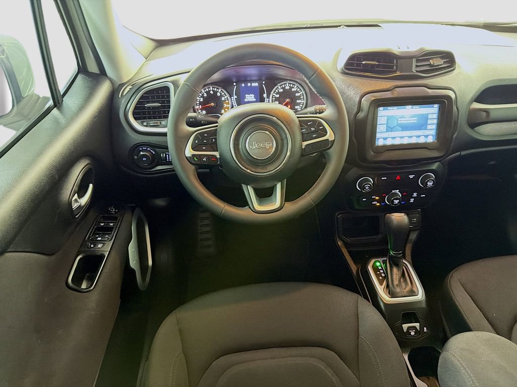 Used 2019 Jeep Renegade Latitude image 23