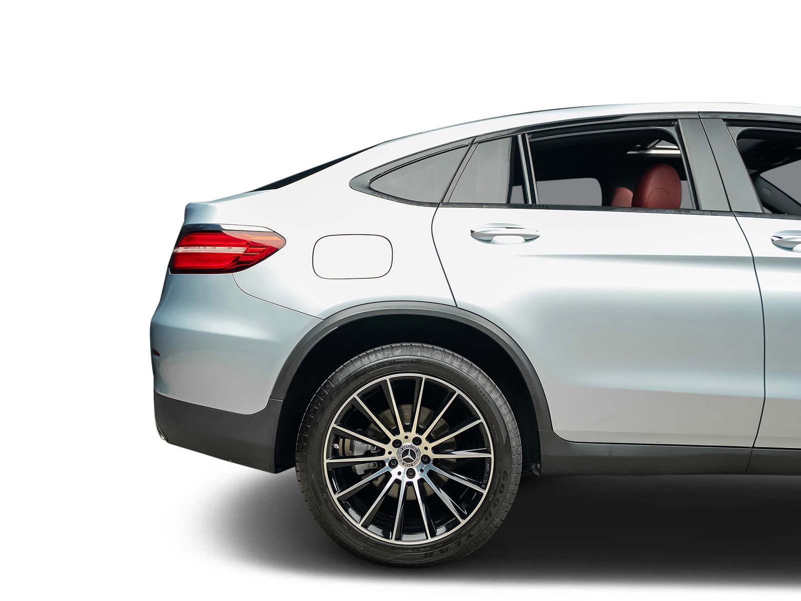 Used 2018 Mercedes-Benz GLC 300 4MATIC Coupe image 32