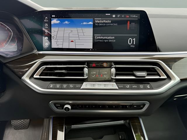 Used 2019 BMW X5 xDrive40i w/ Executive Package AWD/4WD image 21