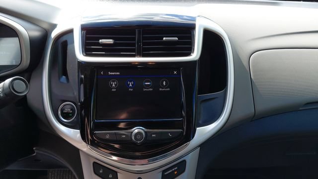 Used 2020 Chevrolet Sonic Premier FWD image 19