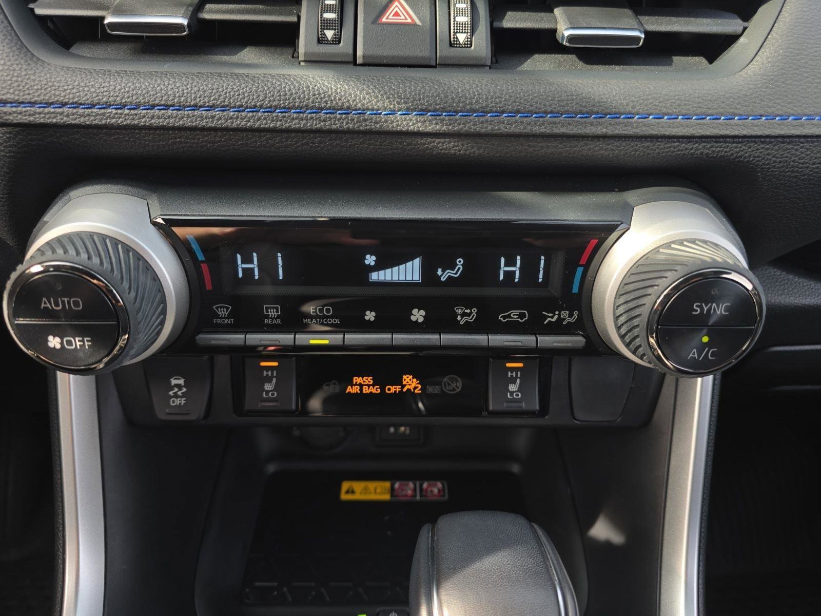 Used 2024 Toyota RAV4 XSE w/ Advanced Technology Package image 20