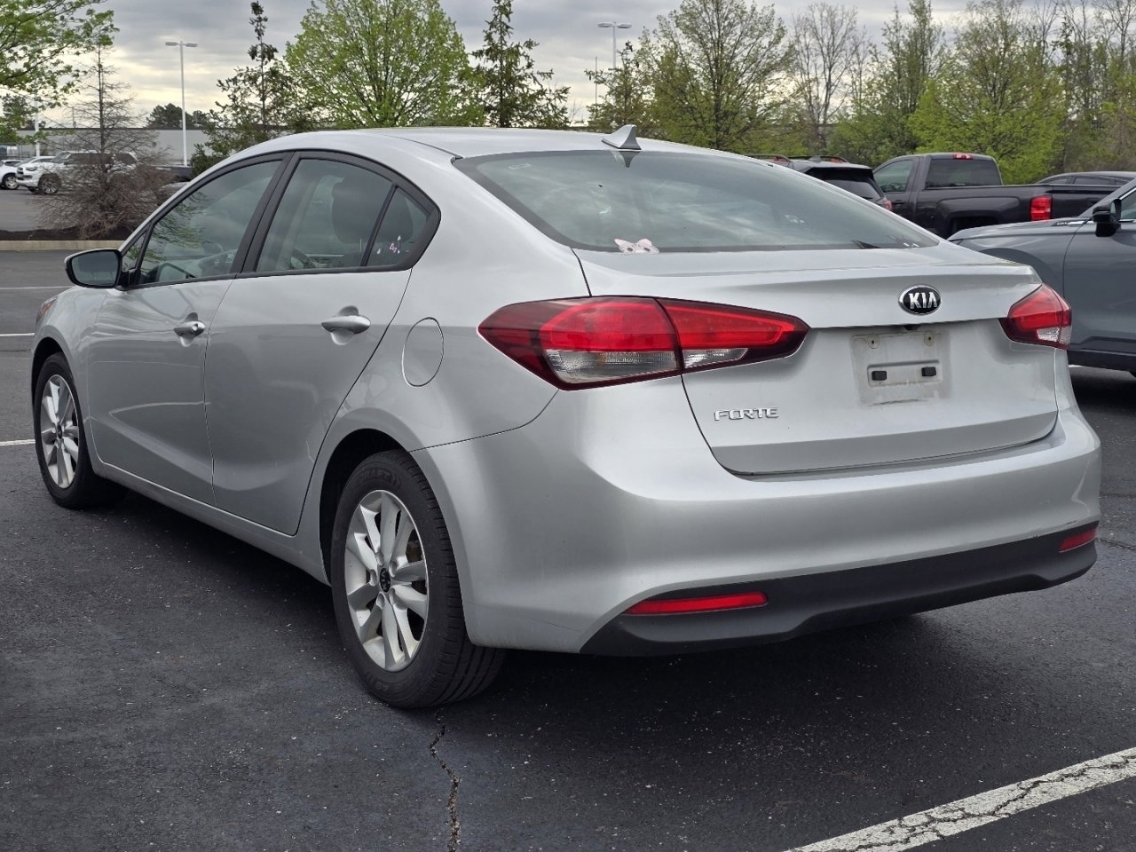 Used 2017 Kia Forte LX w/ LX Popular Package image 5