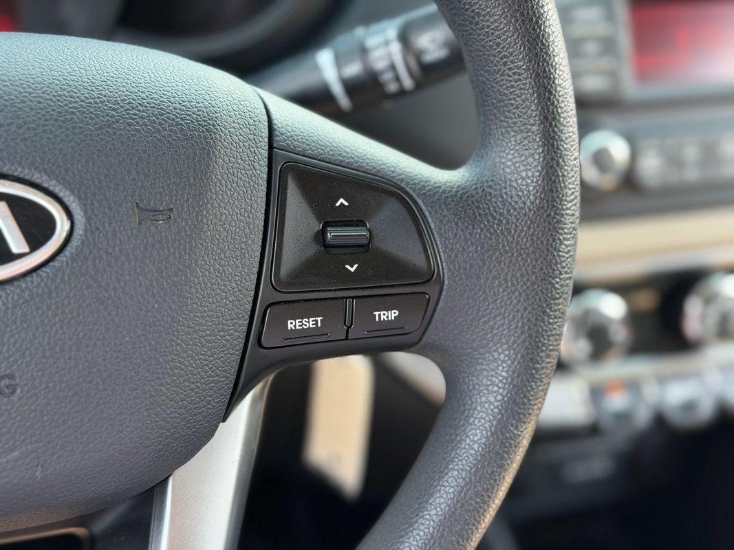 Used 2013 Kia Rio LX w/ PWR Pkg FWD image 13
