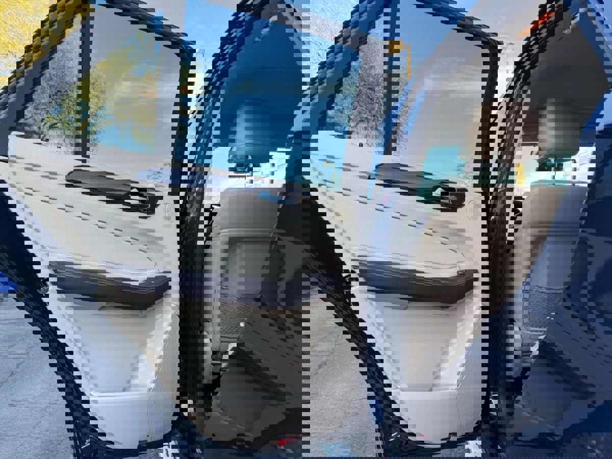 Used 2017 Mercedes-Benz GLE 350 4MATIC image 37