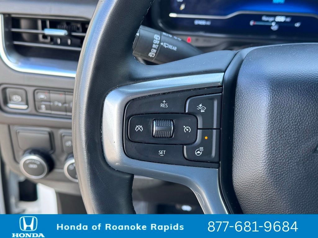 Used 2024 Chevrolet Suburban Premier image 14