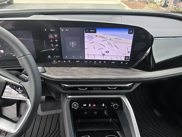 Used 2025 Audi Q5 Premium AWD/4WD image 9