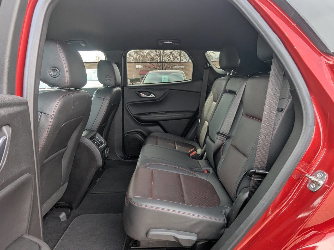 Used 2022 Chevrolet Blazer RS FWD image 13