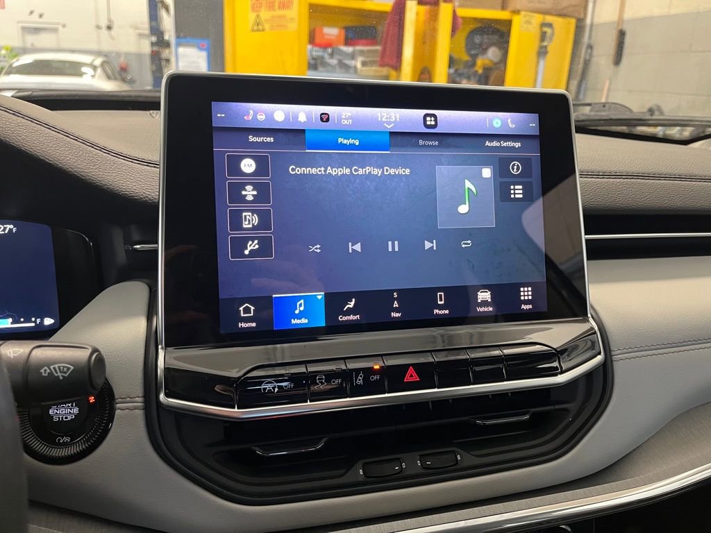 Used 2022 Jeep Compass Limited w/ Elite Group image 20