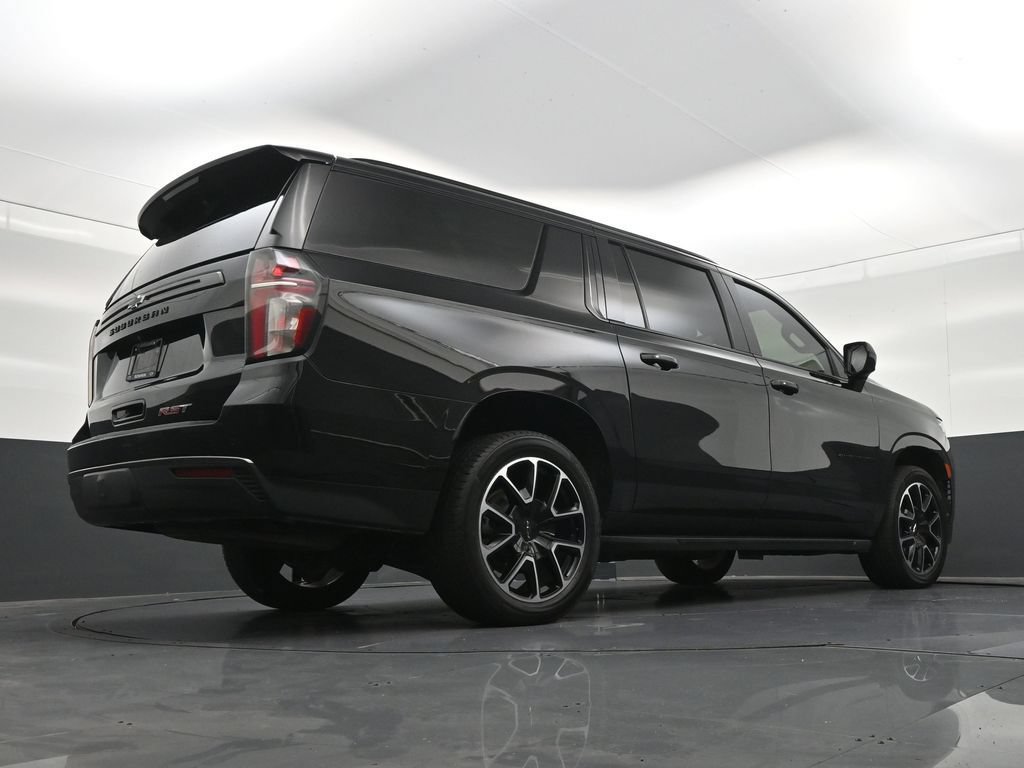 Used 2021 Chevrolet Suburban RST w/ Rear Media and Nav Package RWD image 28