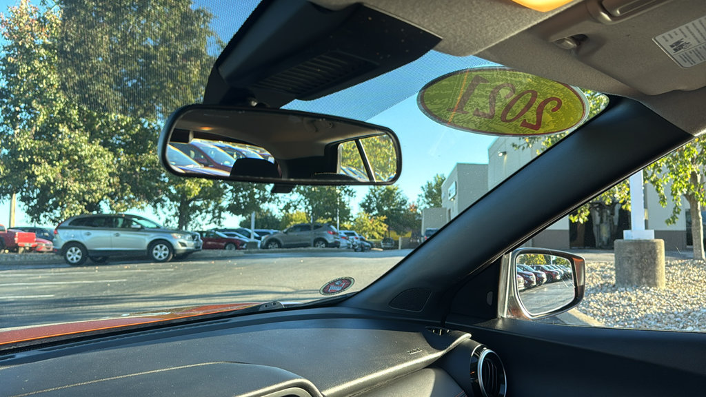 Used 2021 Nissan Kicks SR FWD image 23