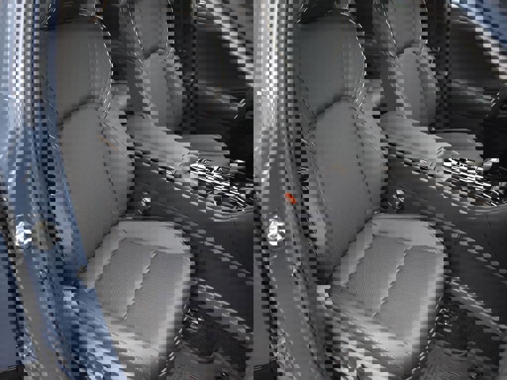 New 2026 Toyota Crown Platinum image 9