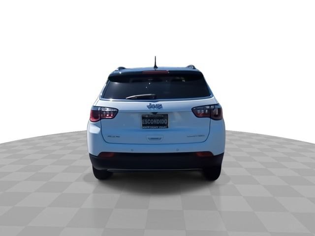 Used 2022 Jeep Compass Limited AWD/4WD image 8