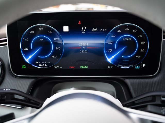 Used 2023 Mercedes-Benz EQE 500 4MATIC SUV image 22