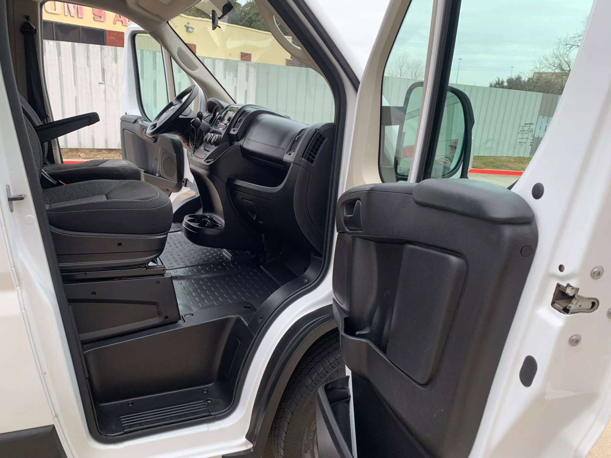 Used 2021 RAM ProMaster 3500 image 14