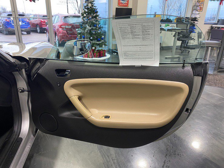 Used 2008 Pontiac Solstice Convertible w/ Premium Package image 14