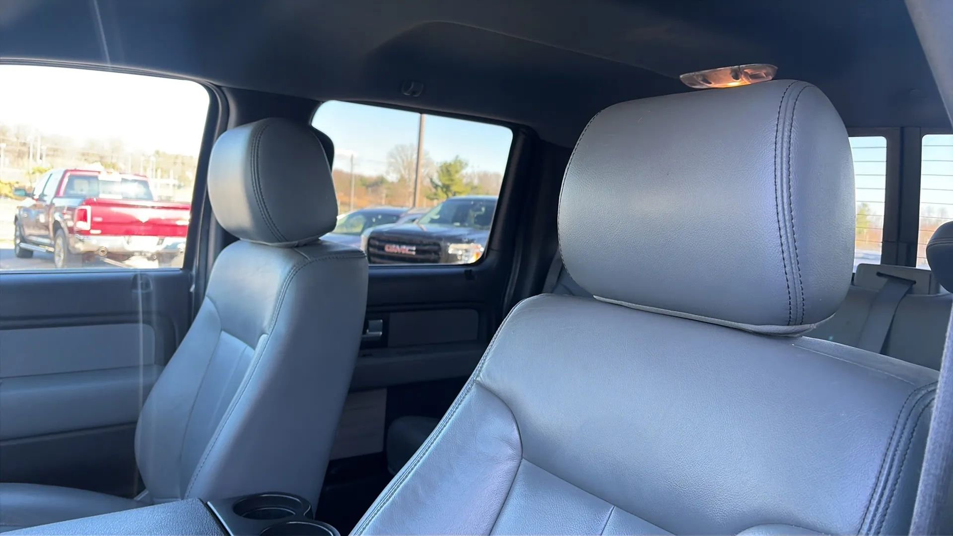 Used 2014 Ford F150 XLT w/ Equipment Group 302A Luxury AWD/4WD image 29