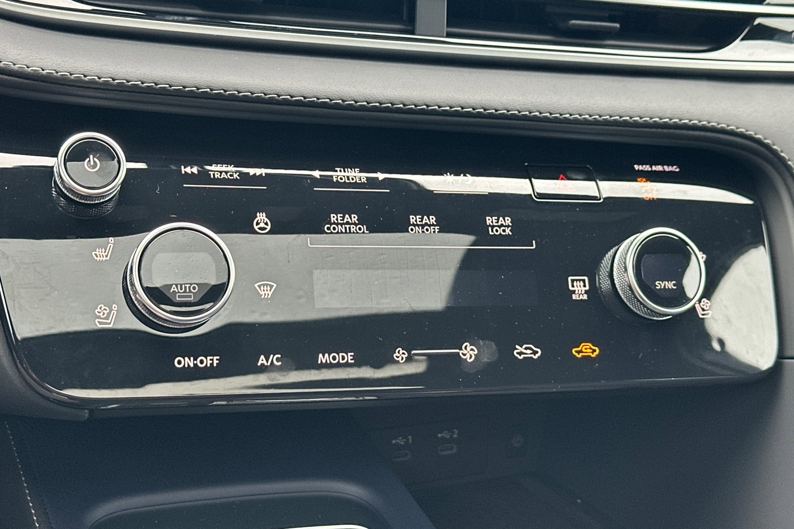 New 2026 INFINITI QX60 Sport w/ Dark Cargo Package image 25