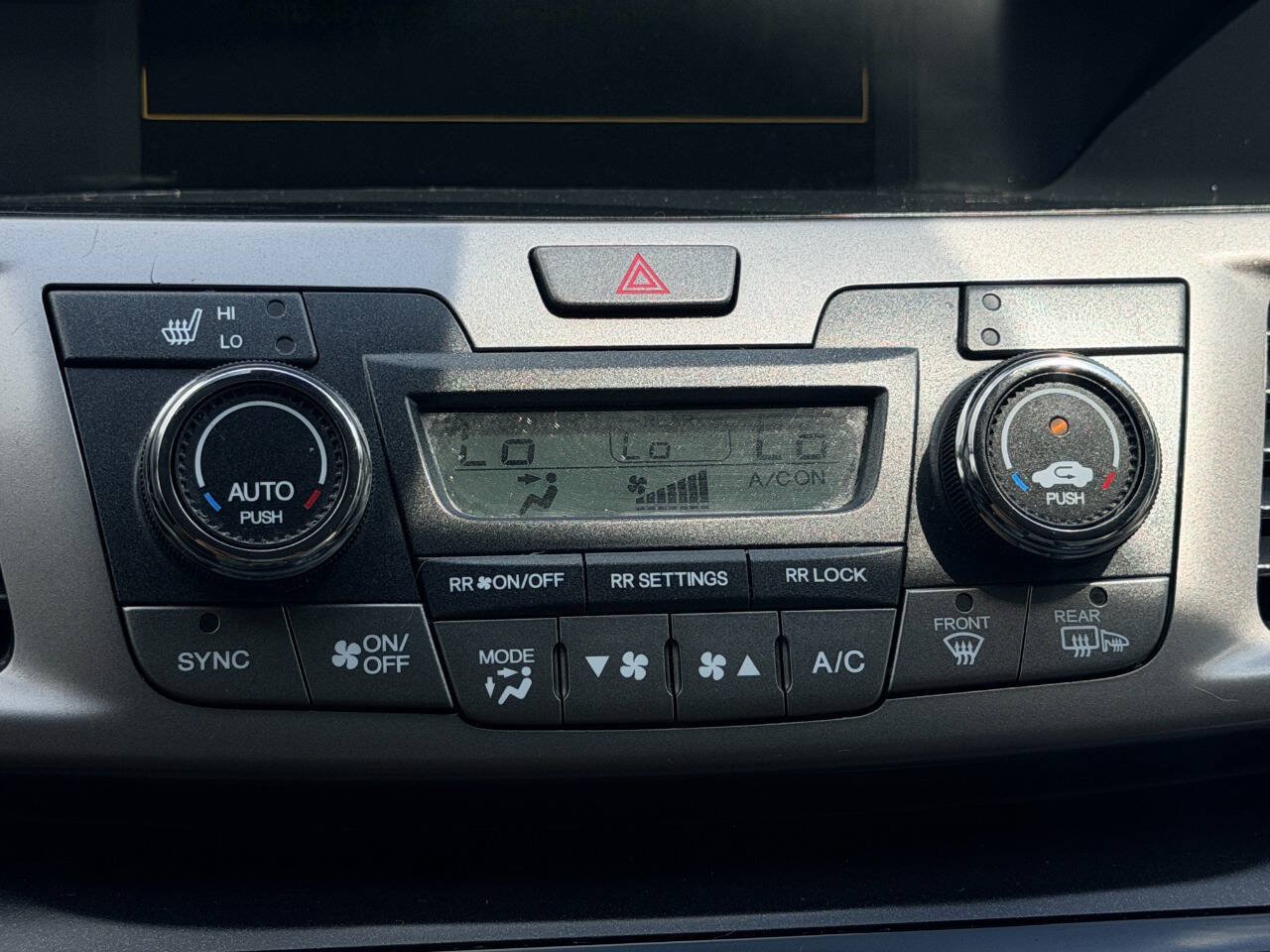 Used 2016 Honda Odyssey EX-L image 43